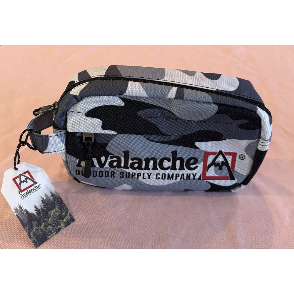 Avalanche Outdoor Supply Black Grey Camo Water-Resistant Toiletry Bag Travel